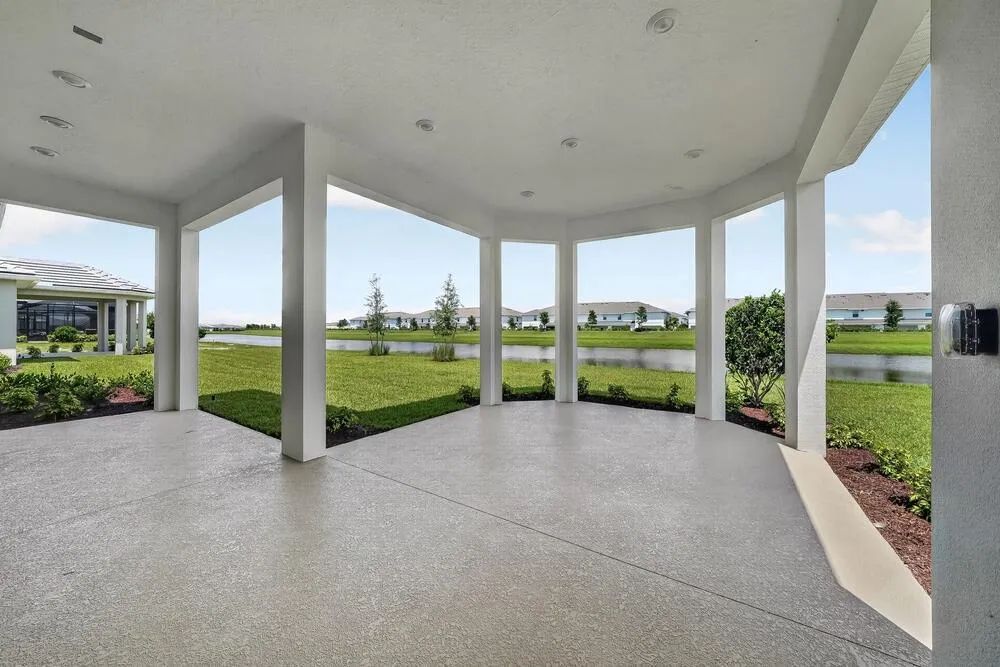 13072 SW Shinnecock Drive Port St. Lucie, FL 34987
