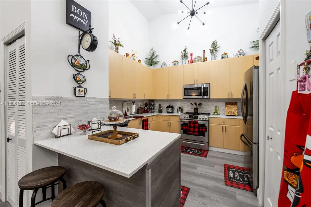 1205 NE 32nd Ter Homestead, FL 33033