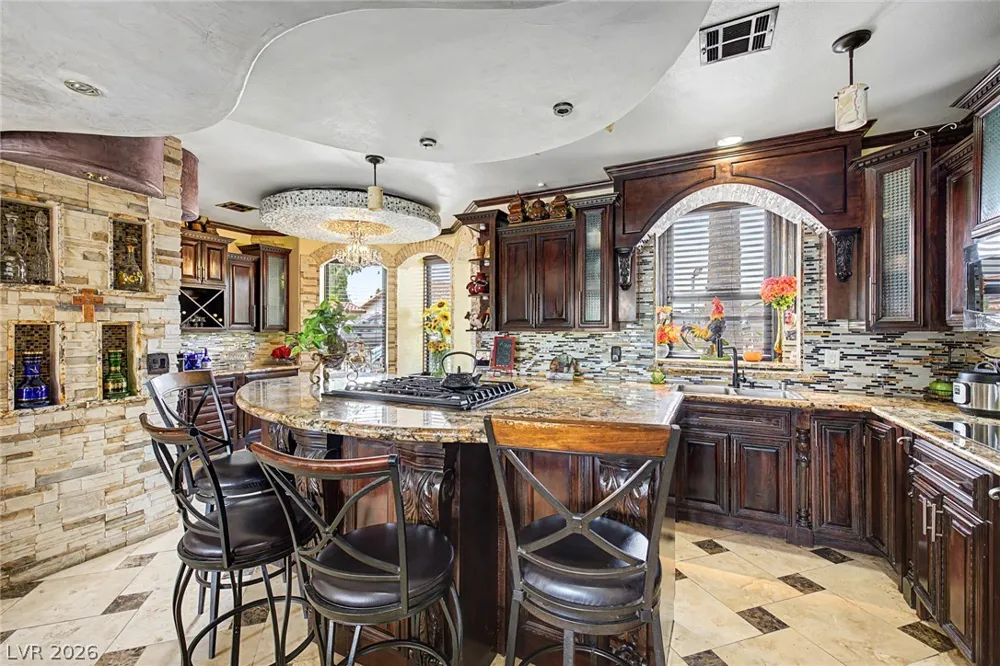 8985 S Tenaya Way Las Vegas, NV 89113