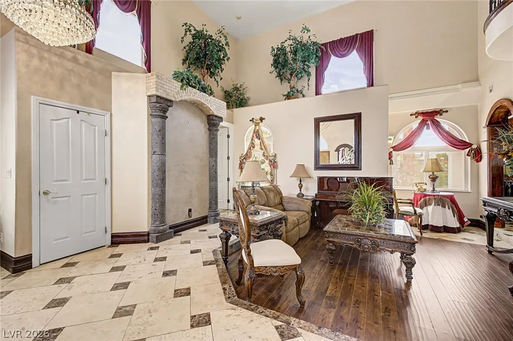 8985 S Tenaya Way Las Vegas, NV 89113
