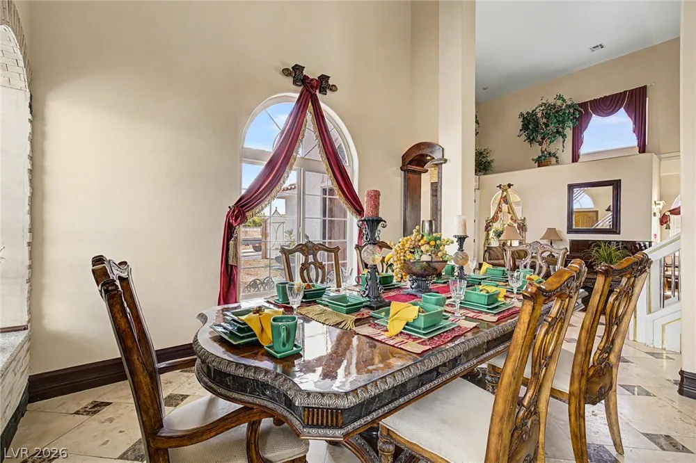 8985 S Tenaya Way Las Vegas, NV 89113