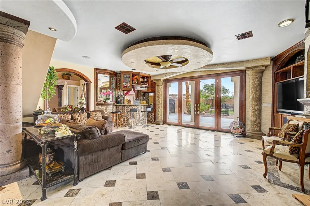 8985 S Tenaya Way Las Vegas, NV 89113