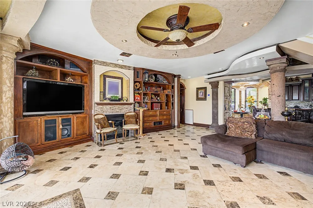 8985 S Tenaya Way Las Vegas, NV 89113