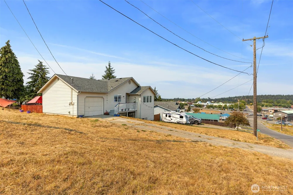 661 S Still Road S Sequim, WA 98382