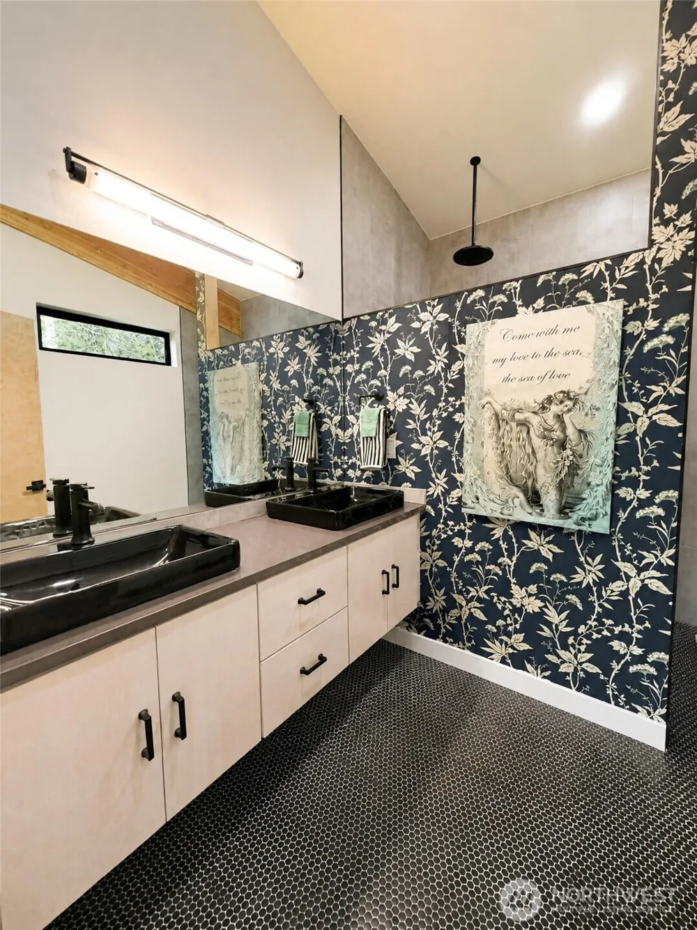 1011 Alden Road Aberdeen, WA 98520