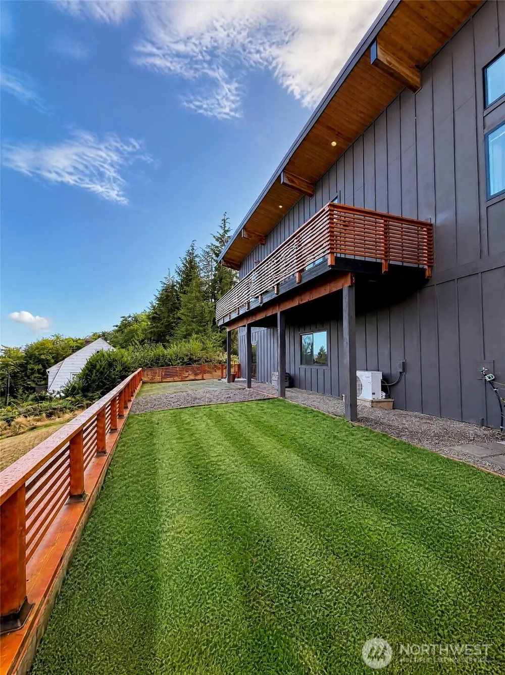 1011 Alden Road Aberdeen, WA 98520