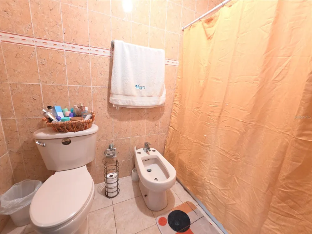 26 REY FERNANDO Rio Grande, PR 00745