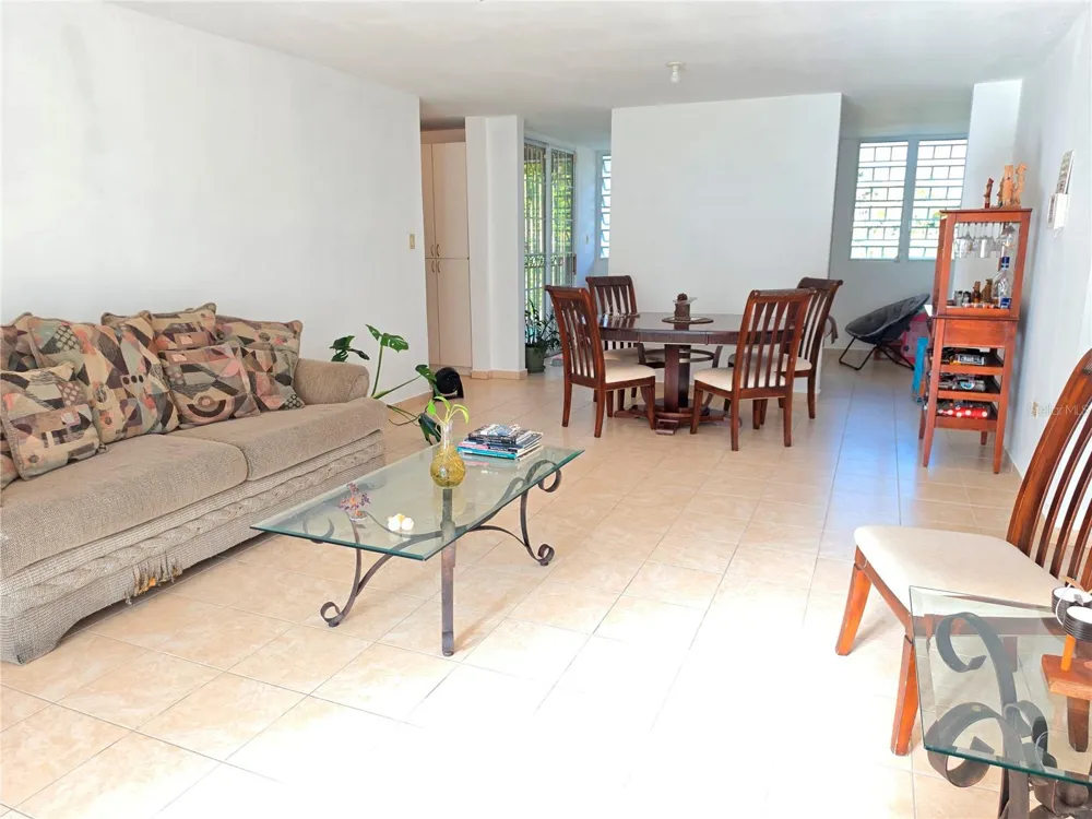 26 REY FERNANDO Rio Grande, PR 00745