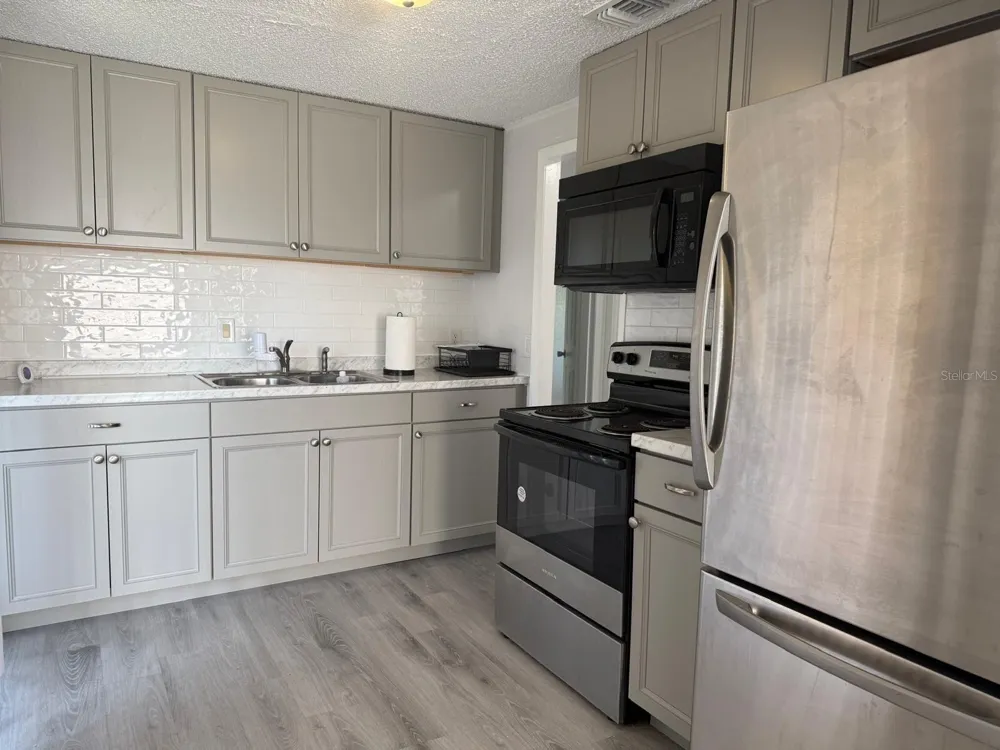 4321 PLEASANT HILL ROAD Kissimmee, FL 34746