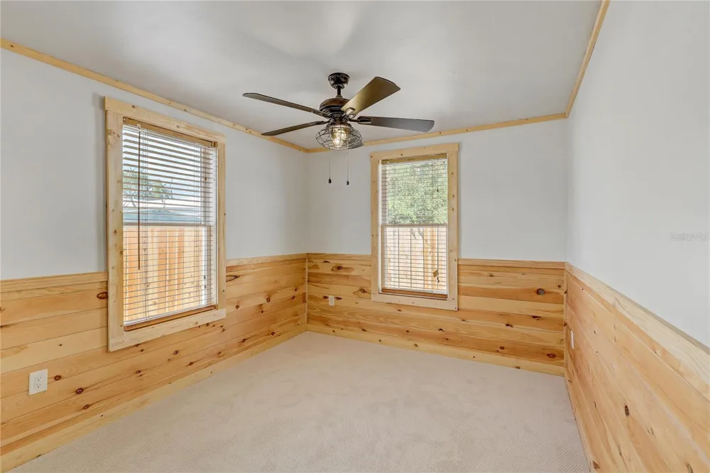 126 W NORTH STREET Tampa, FL 33604