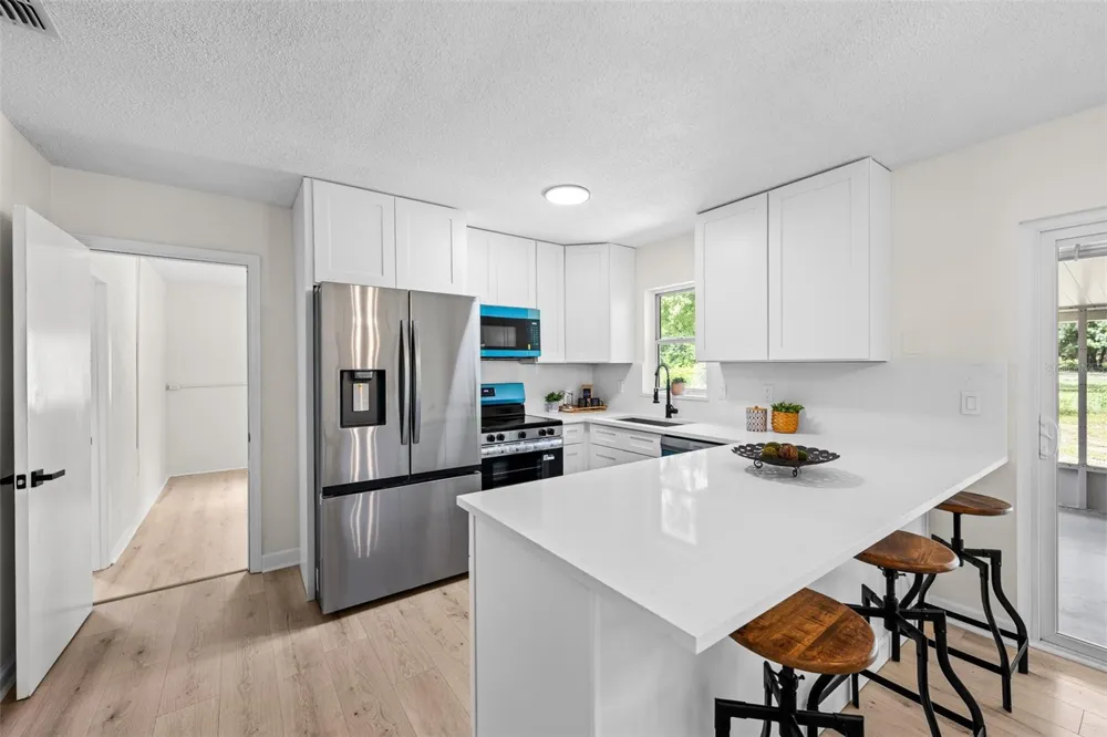 39528 MEADOWOOD LOOP Zephyrhills, FL 33542