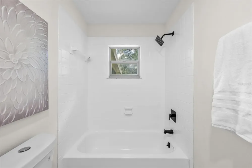 39528 MEADOWOOD LOOP Zephyrhills, FL 33542