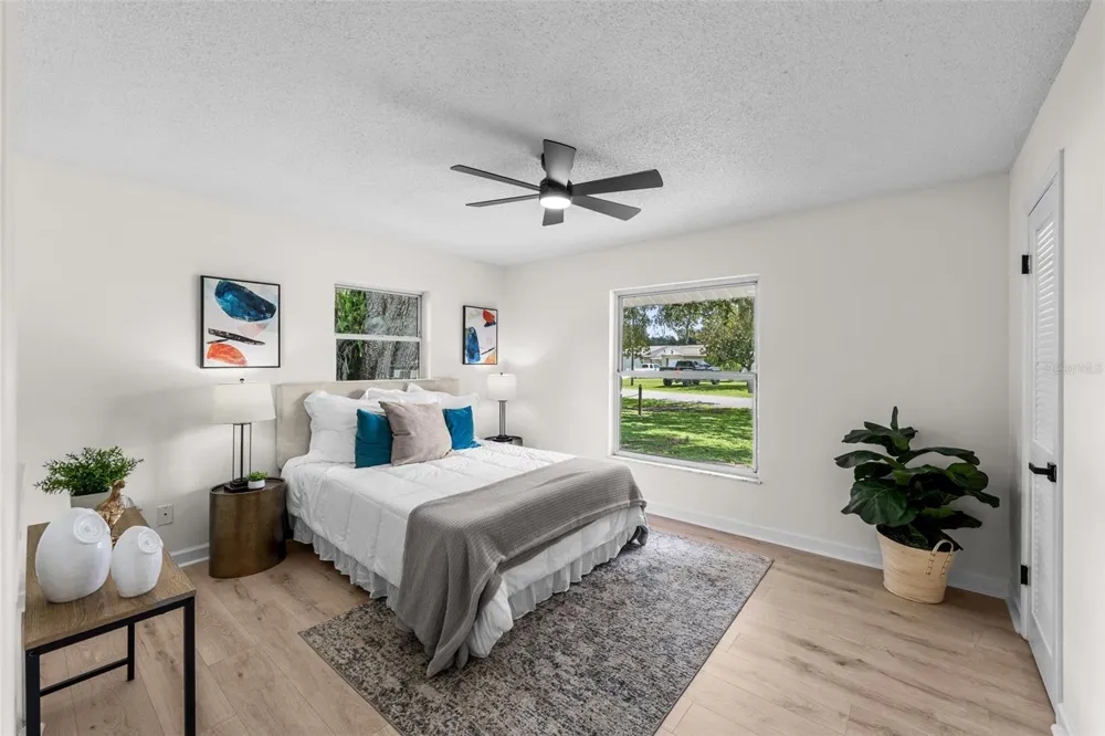 39528 MEADOWOOD LOOP Zephyrhills, FL 33542