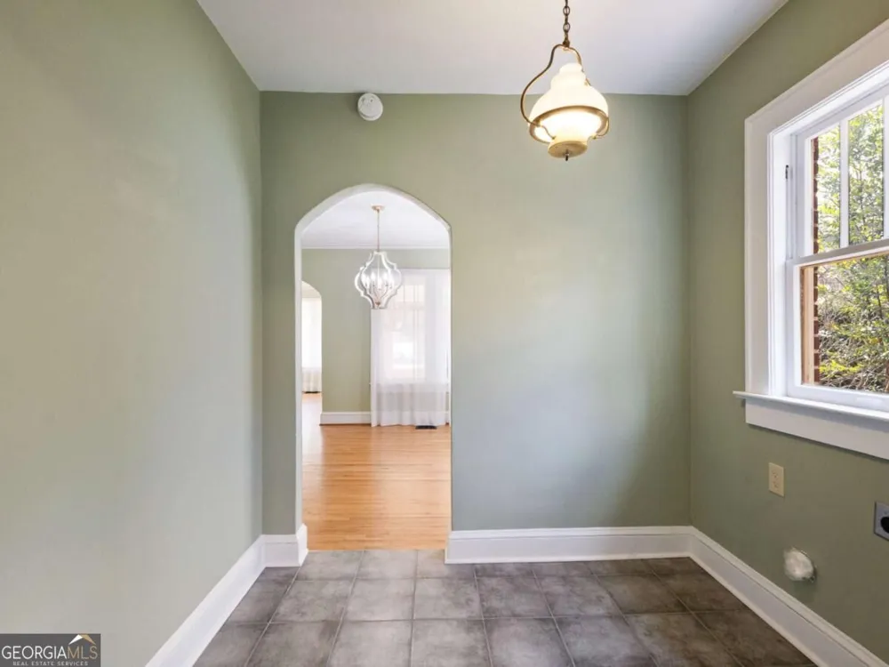 1391 Jefferson AVE East Point, GA 30344