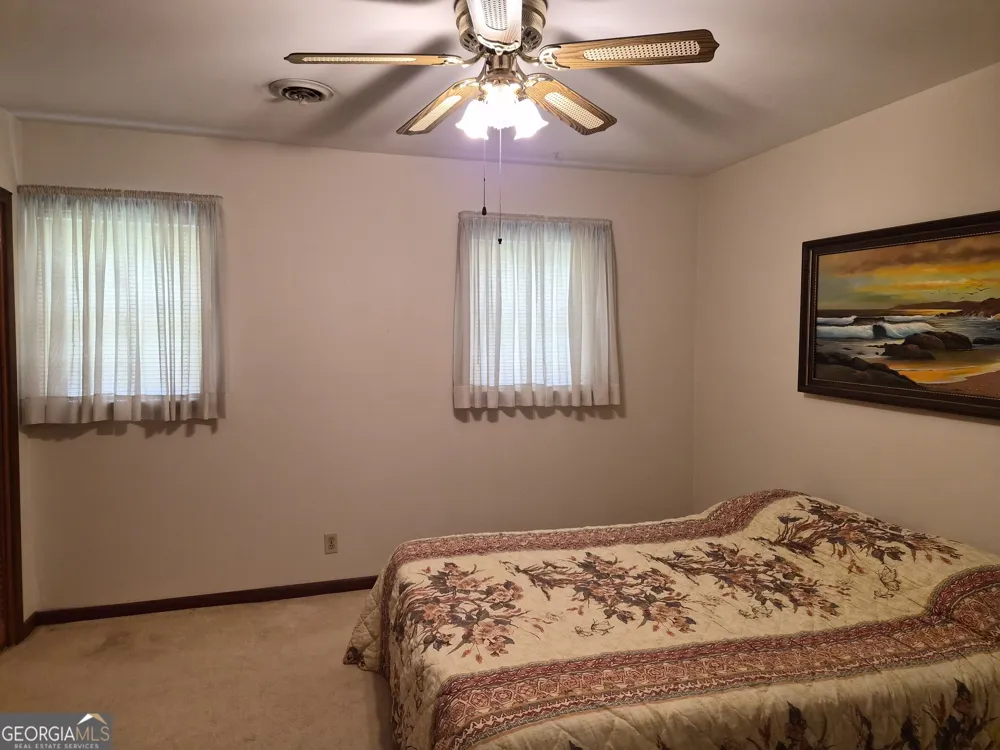 209 Self ST Warner Robins, GA 31088