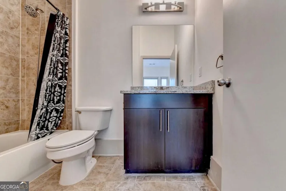 745 Fountainhead LN NE Atlanta, GA 30324