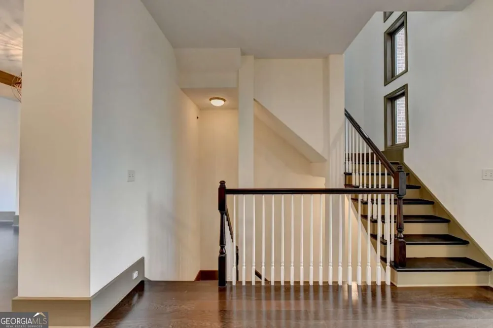 745 Fountainhead LN NE Atlanta, GA 30324