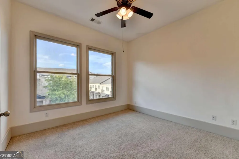 745 Fountainhead LN NE Atlanta, GA 30324