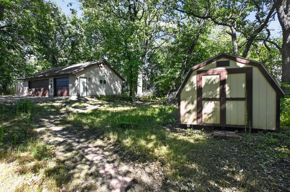 205 Kenwood Drive Alexandria, MN 56308