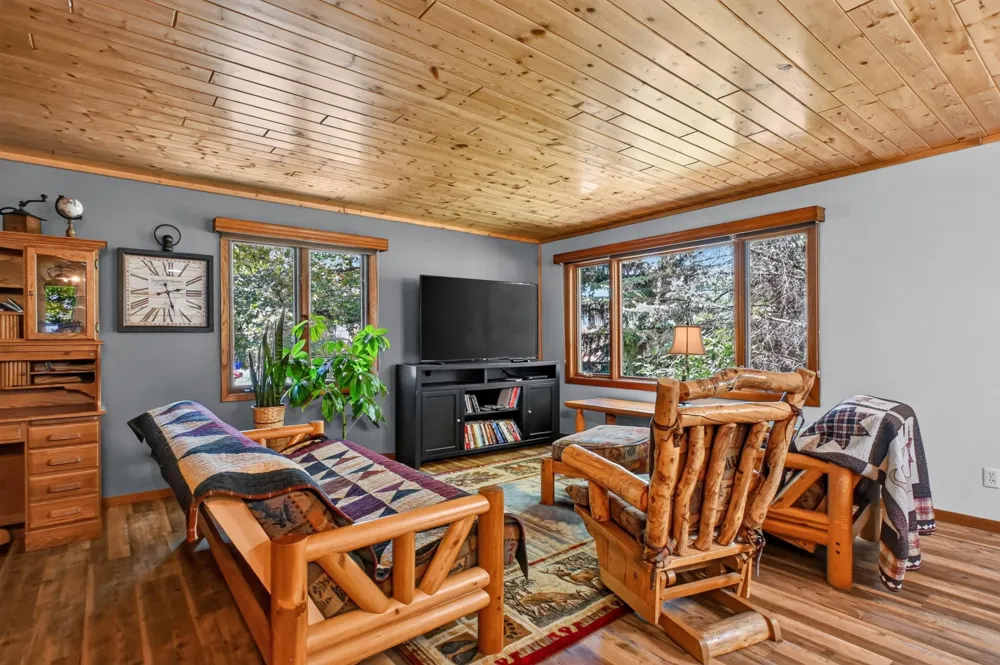 205 Kenwood Drive Alexandria, MN 56308