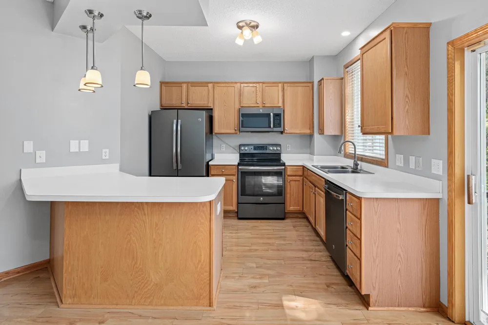 810 Trenton Lane Plymouth, MN 55441