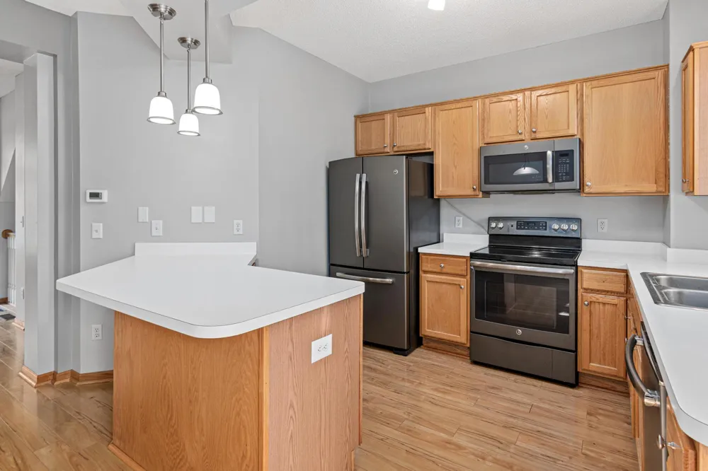 810 Trenton Lane Plymouth, MN 55441