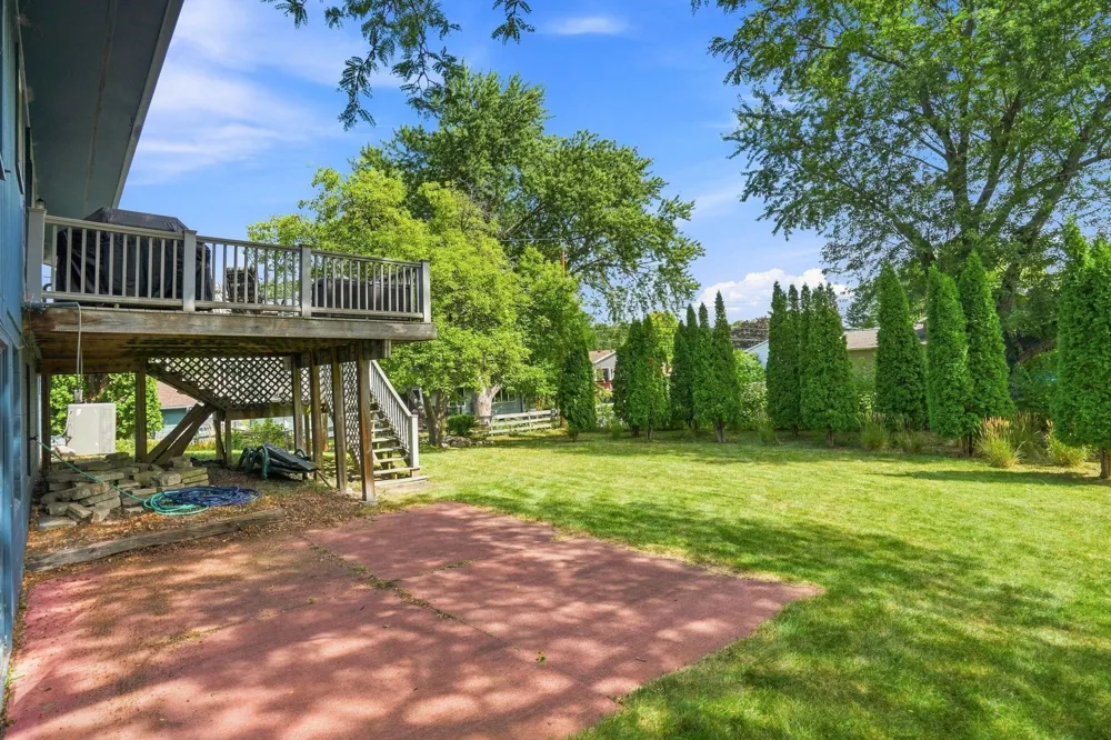 2756 Yukon Avenue New Hope, MN 55427