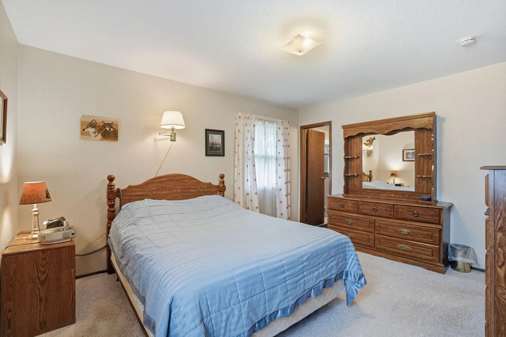 2756 Yukon Avenue New Hope, MN 55427