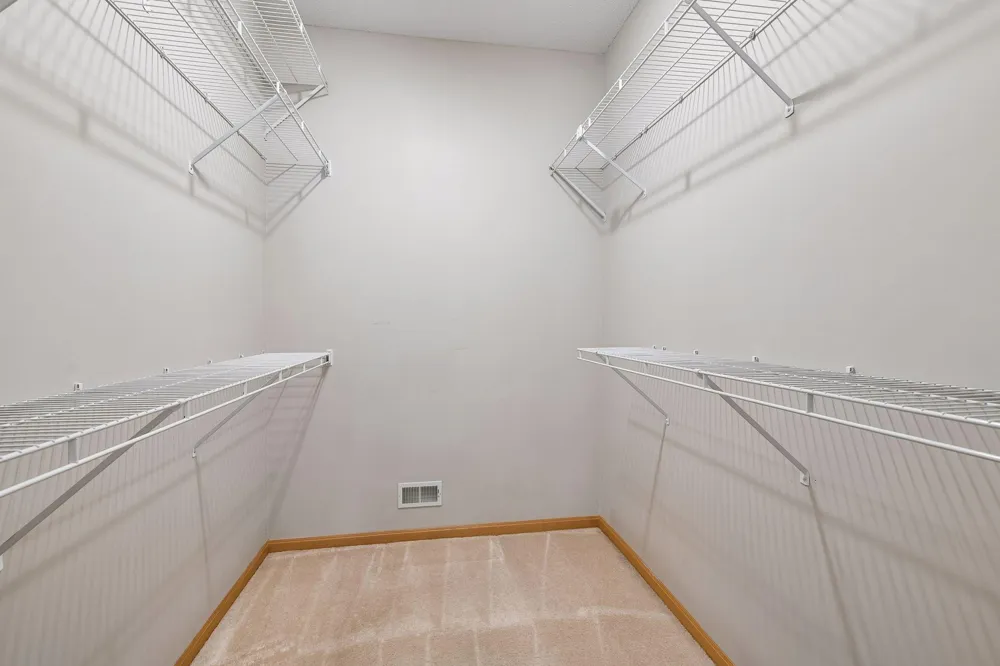 10811 Lexington Drive Eden Prairie, MN 55344