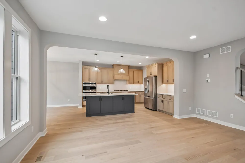 5830 Freeland Bay Hugo, MN 55038