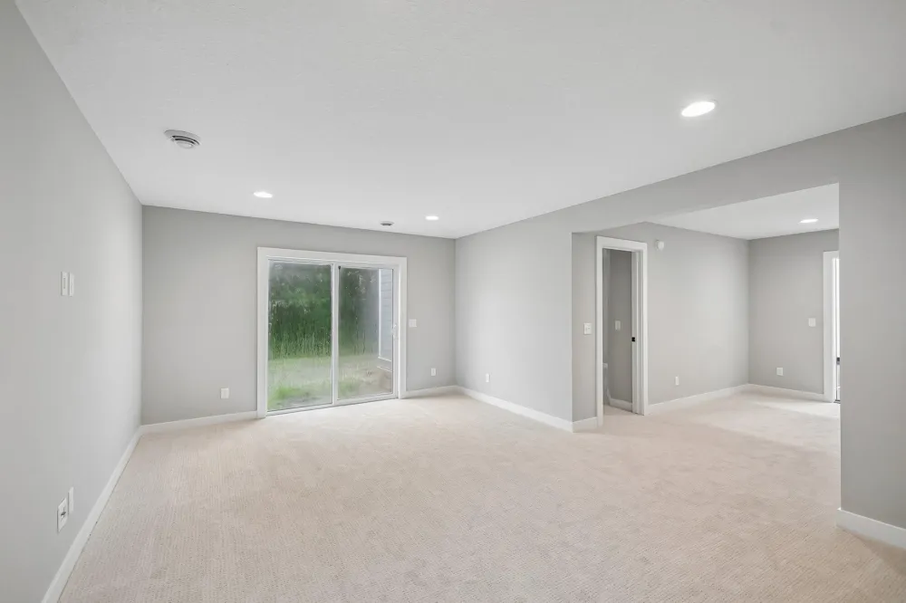 5830 Freeland Bay Hugo, MN 55038