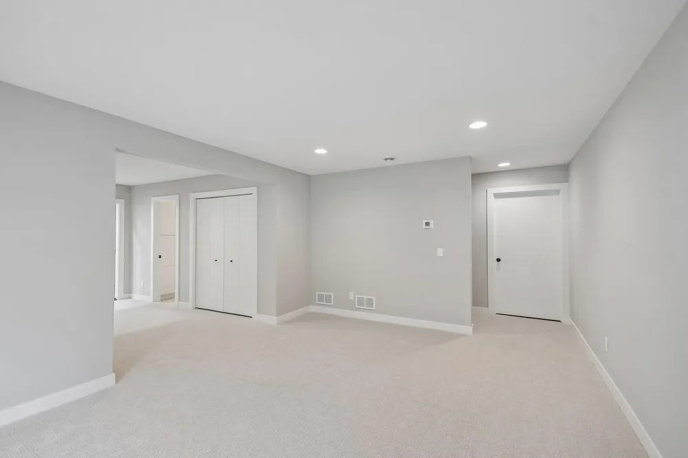 5830 Freeland Bay Hugo, MN 55038