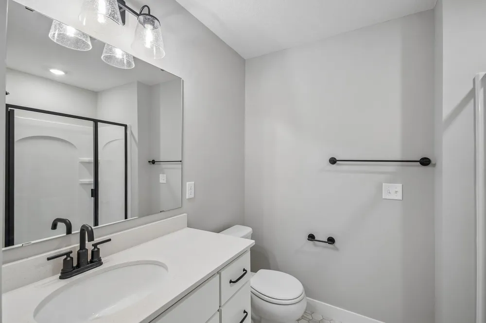 5830 Freeland Bay Hugo, MN 55038