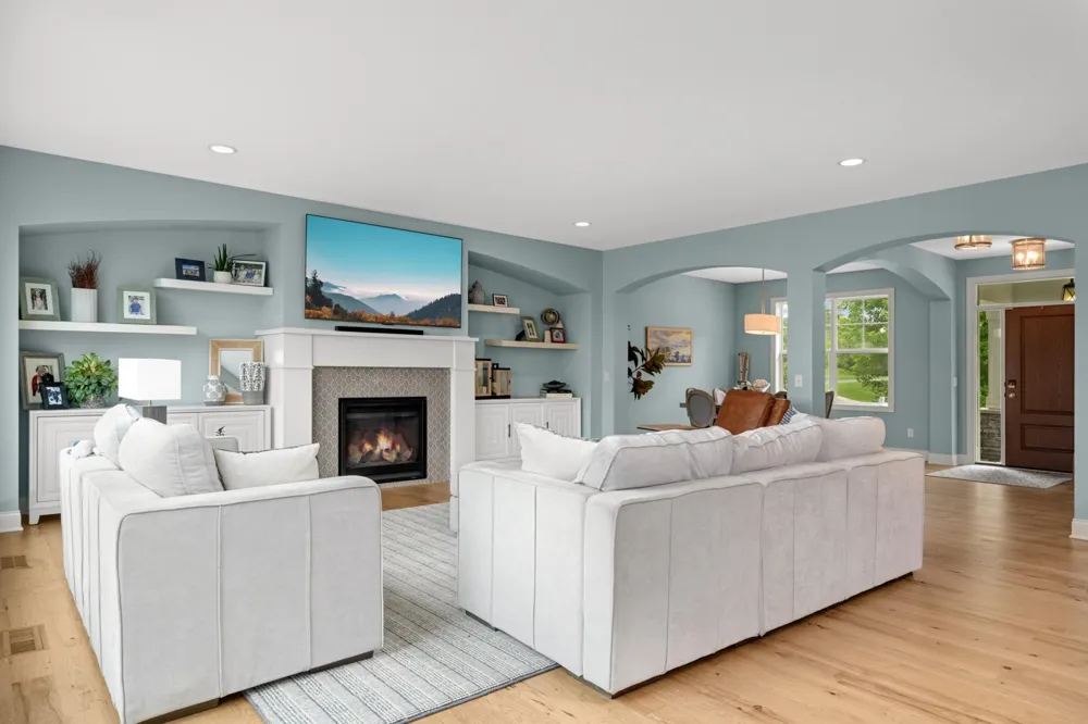 9971 Lawson Lane Eden Prairie, MN 55347