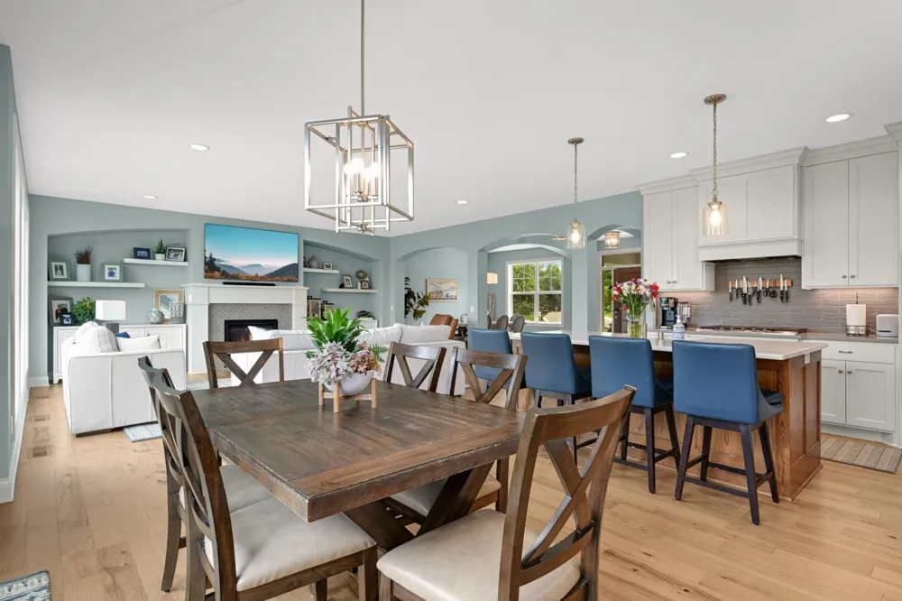 9971 Lawson Lane Eden Prairie, MN 55347