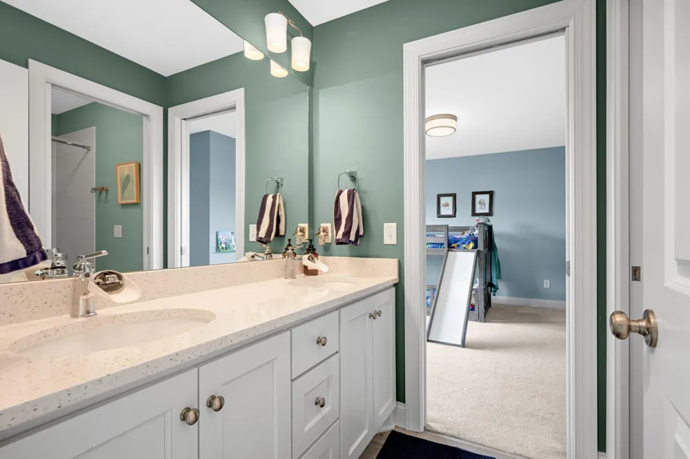 9971 Lawson Lane Eden Prairie, MN 55347