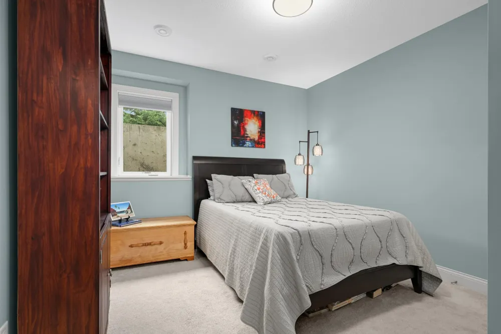 9971 Lawson Lane Eden Prairie, MN 55347