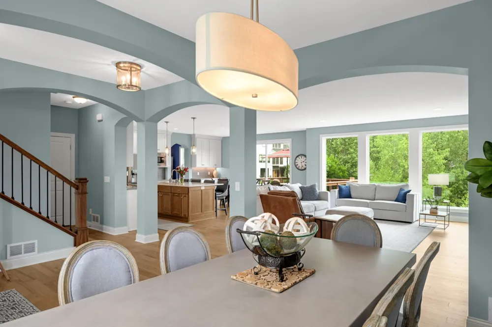 9971 Lawson Lane Eden Prairie, MN 55347