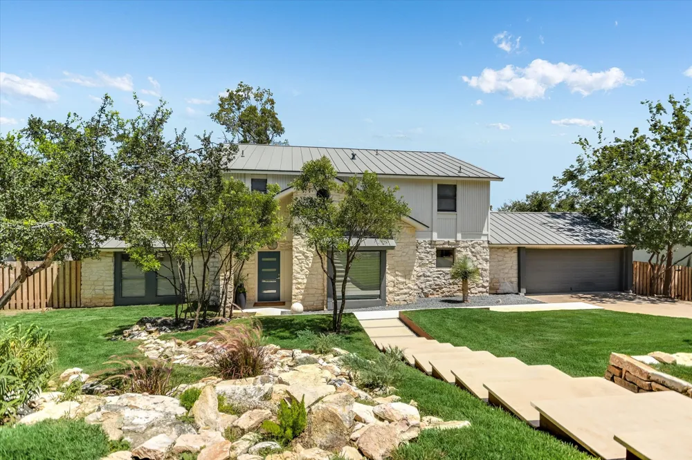 1923 Cypress Point W Austin, TX 78746