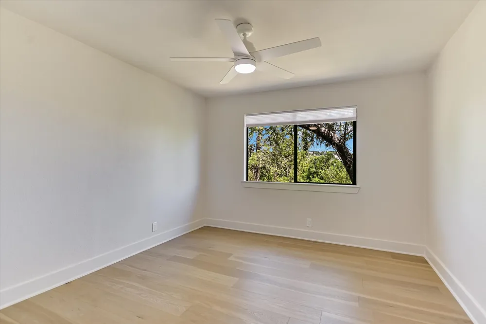1923 Cypress Point W Austin, TX 78746