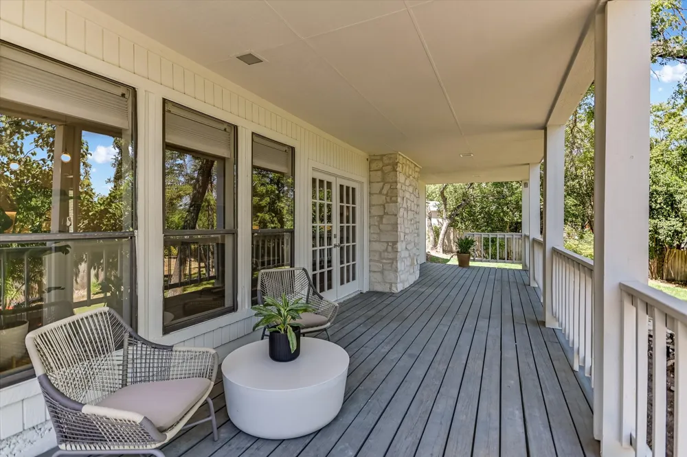 1923 Cypress Point W Austin, TX 78746