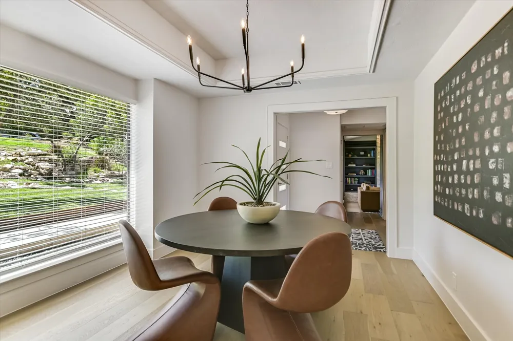 1923 Cypress Point W Austin, TX 78746