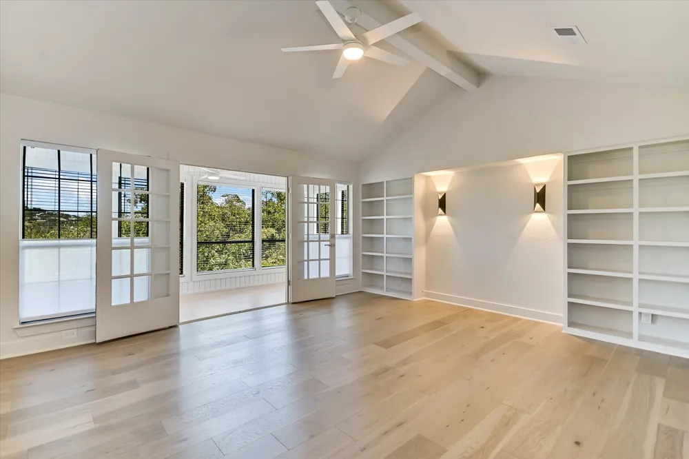 1923 Cypress Point W Austin, TX 78746