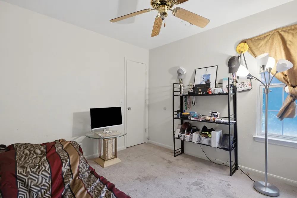 113 Songbird Court Cedar Creek, TX 78612