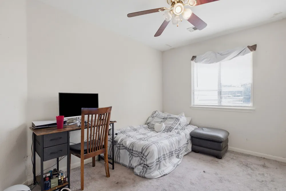 113 Songbird Court Cedar Creek, TX 78612