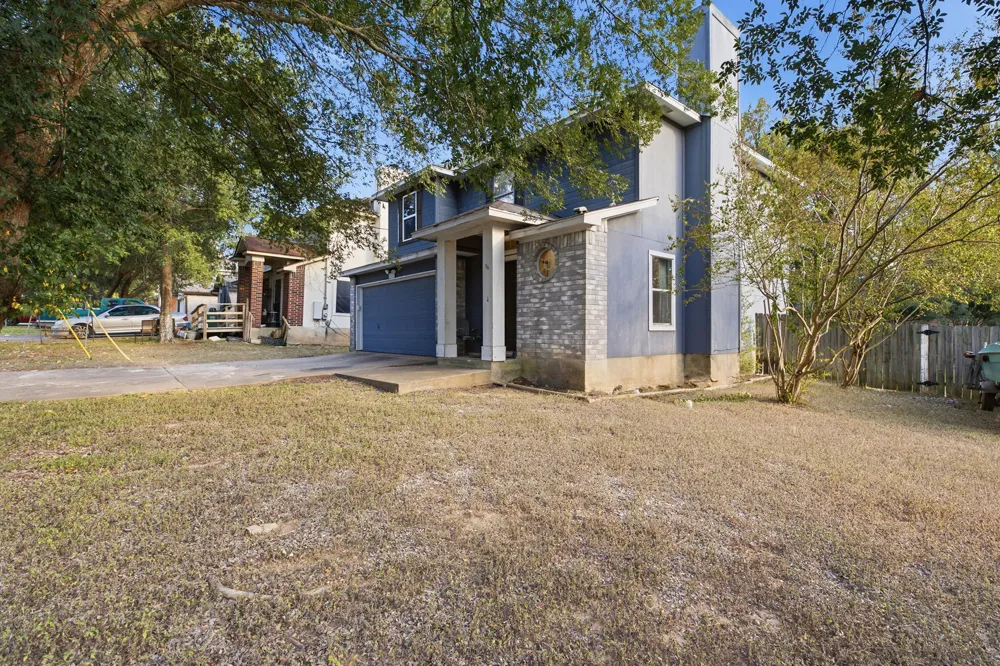 113 Songbird Court Cedar Creek, TX 78612