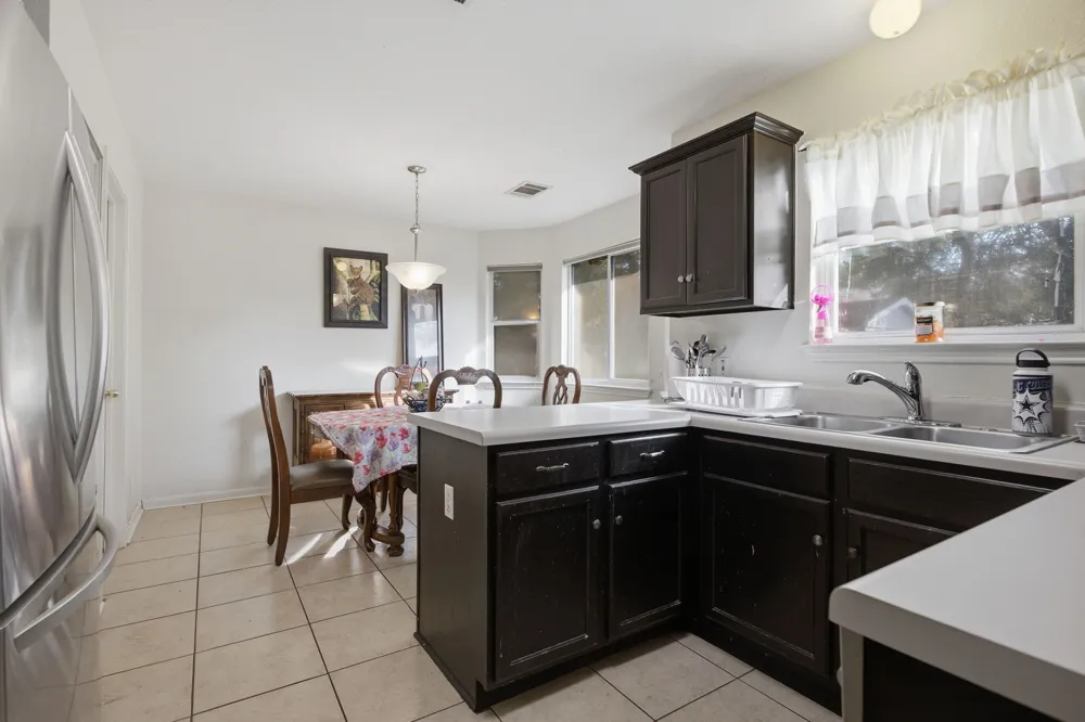 113 Songbird Court Cedar Creek, TX 78612