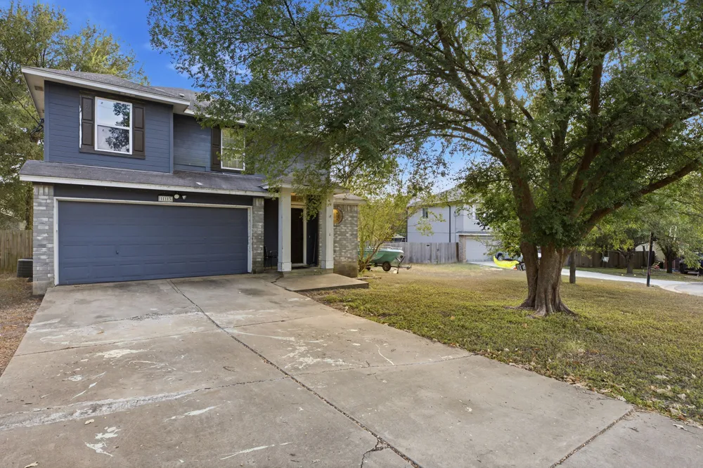 113 Songbird Court Cedar Creek, TX 78612