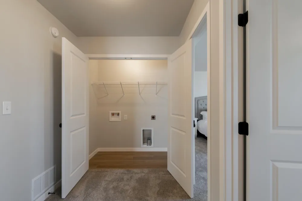 1147 Jill Drive W West Fargo, ND 58078