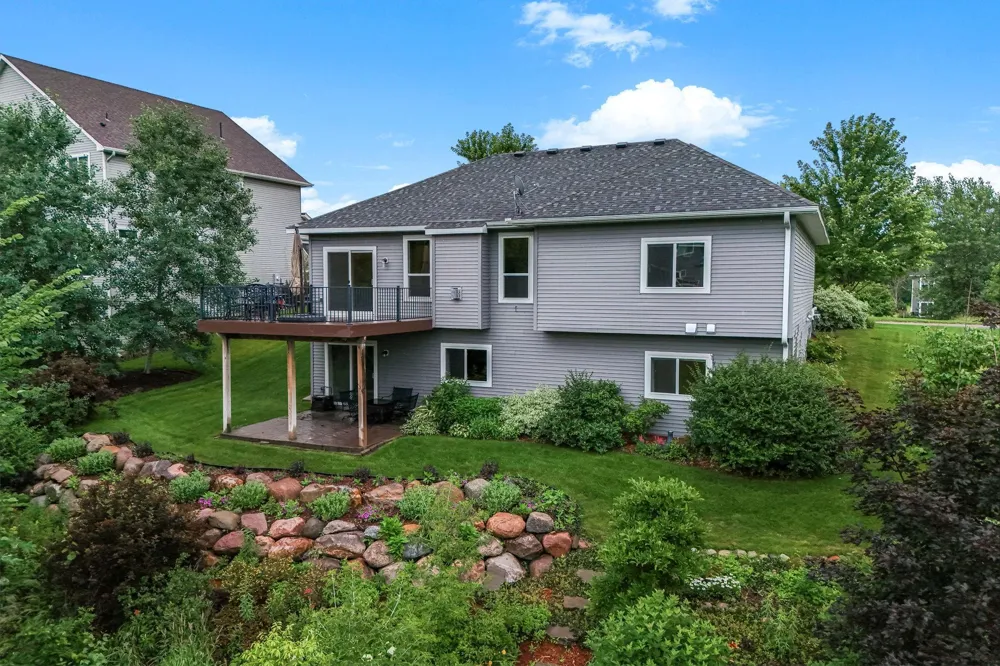 16638 Markley Lake Drive SE Prior Lake, MN 55372
